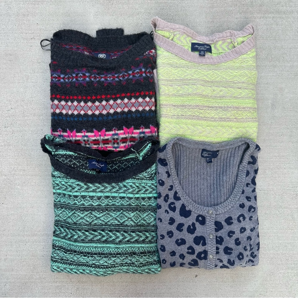 Bundle of American eagle knit sweaters